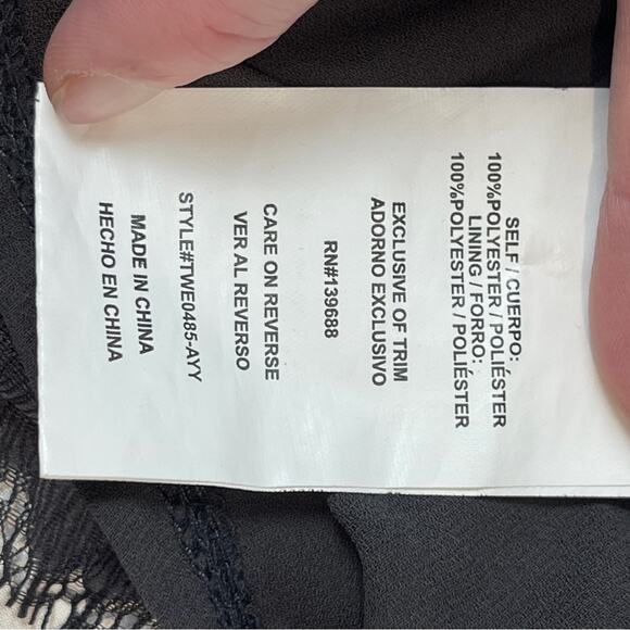 Altar'd State Grey Lace Top Size small boho - Picture 6 of 10